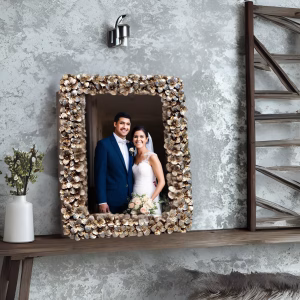 Vintage Çiçekli Resim Çerçevesi – El Boyalı Reçine Fotoğraf Çerçevesi, 20x25 cm – Düğün Hediyesi, Gümüş Renk, Ücretsiz Kargo 🚚